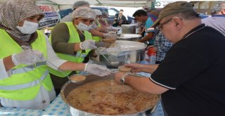 Çaycumada 4 Bin Kişiye Aşure Dağıtıldı