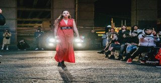 Rusyada Sokak Defilesine Polis Engeli