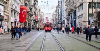 Başkan Demircan: Beyoğlu Türkiyenin Vizyonu Olmaya Devam Ediyor