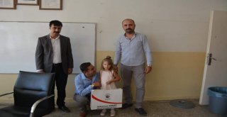 Elbeyli Belediye Başkanı Şimşekten Öğrencilere Kırtasiye Yardımı