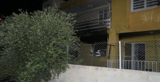 Elektrik Kontağından Çıkan Yangın Evi Küle Çevirdi
