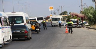 Sivil Polislerin Trafik Lambalarında Hatalı Sürücü Nöbeti