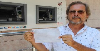 Komşusuna Yardım Eden Vatandaşa 1 Kuruşluk Şok