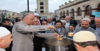 Vali Aktaş, Çorba İkram Etti