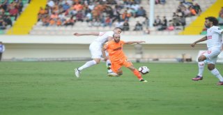 Spor Toto Süper Lig: Aytemiz Alanyaspor: 0 - Antalyaspor: 1 (İlk Yarı)