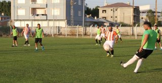 Van Büyükşehir Belediyespor Yöneticileri İle  Basınspor Arasında Dostluk Maçı