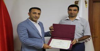 Füde  ‘En İyi Tez Ödül  Töreni