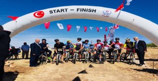 Dağ Bisiklet Yarışında Adıyamanlı Sporcular Derece İle Döndü