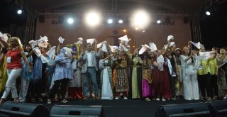 Uysal, ‘Kamu Ve Yerel Yönetimler Hediyelik Eşyaları Kadın Kooperatiflerinden Alsın