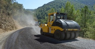 Gazipaşada 23 Kilometrelik Asfalt Çalışması