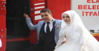İtfaiye Aracı Bu Kez Gelin Arabası Oldu