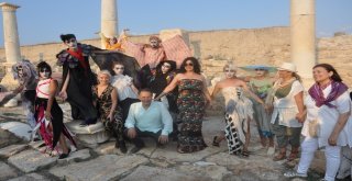 Tripoliste Sanatçılar Danslarla Kuşları Canlandırdı