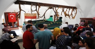 Baba Sultan Hazretleri Kabri Başında Anıldı