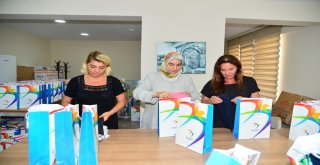 Beylikdüzündeki Çocuklar Erken Bayram Sevinci Yaşadı