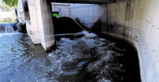 Yapay Şelaleden Elektrik Üretiyorlar