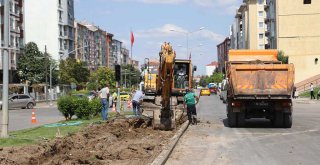 CUMHURİYET BULVARI’NA TRAFİĞİ RAHATLATACAK UYGULAMA