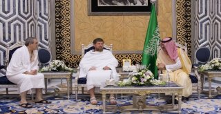 Cumhurbaşkanı Kadirov, Hac Görevini Eda Etmek İçin Suudi Arabistana Gitti