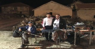 Afyonkarahisarda Geleneksel Asker Eğlenceleri Devam Ediyor