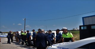 Vali Ve İl Emniyet Müdürü ‘Kırmızı Düdük Uygulamasına Katıldı