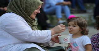 Efeler Belediyesi Mehmetçik Ailelerinin Gönüllerine Dokunuyor