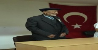 Gaziler Gününde Kore Gazisi Öğrencilere Anılarını Anlattı