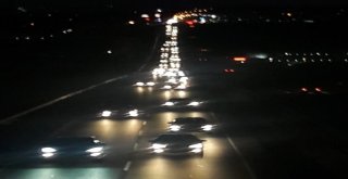 Yollarda Hafta Sonu Yoğunluğu