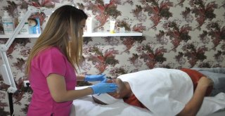 Döviz Ve Altın Bozdurdu, Bir De Kampanya Başlattı