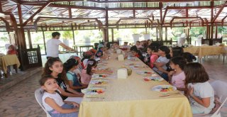 Kuran Kursu Öğrencileri Doyasıya Eğlendi