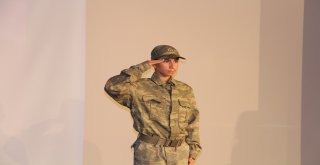 Öğrencilerden 15 Temmuz Şehitlerini Anma Programı
