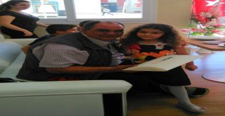 Gazilerden Muhtaç Çocuklara Kırtasiye Ve Ayakkabı Yardımı