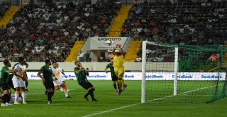 Spor Toto Süper Lig: Akhisarspor: 0 - Galatasaray: 0 (İlk Yarı)