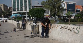 Tarihi Taşköprüdeki Çirkinliğin İzleri Siliniyor