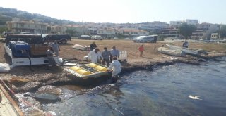 Foçada Meydana Gelen Ağır Yakıt Sızıntısı Denizi Kirletti