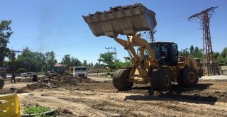 Van Büyükşehir Belediyesinden Ercişe 14 Milyonluk Yol Yatırımı