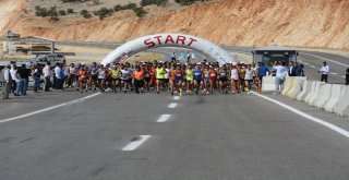 Birinci Takoran Yarı Maratonu Tamamlandı