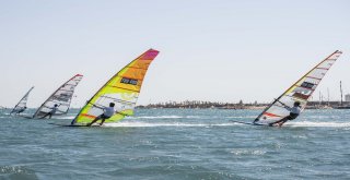 Ünlü Tatil Merkezi Çeşme Bu Yılda Capcanlı