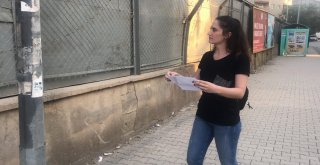 Genç Kadın Evden Kaçan Kedisini Sokak Sokak Arıyor