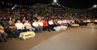 Darıcada Düzceliler Sahne Aldı