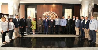 Irak Büyükelçisi Ve Başkonsolosundan Gtoya Ziyaret