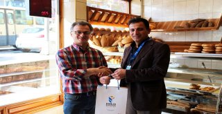 Esenler, Ekmeğini Paylaşıyor