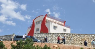 Bakan Pakdemirli, Yangın Kulesi Ekiplerinin Bayramını Kutladı