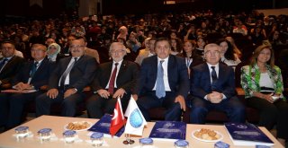 Diplomasi Ve Savaş Uludağ Üniversitesinde Tartışılıyor