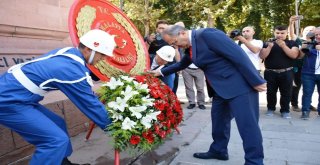 Malatyadaki Kutlamalarda Helikopter Gövde Gösterisi Yaptı