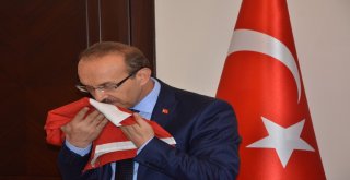 Vali Yavuz, O Çocukları Makamında Ağırladı