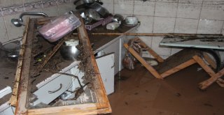 Trabzonun Araklı İlçesinde Yaşanan Selin Boyutu Gün Aydınlanınca Ortaya Çıktı