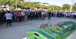 Başhekimi Olduğu Hastanede Ölen Doktor Son Yolculuğuna Uğurlandı