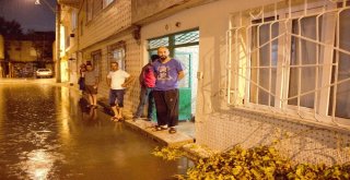 (Özel Haber) Bursada Birçok Evi Su Bastı