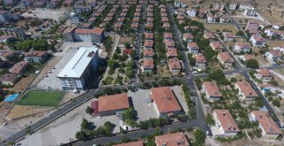 M.akif Ersoy Mahallesinde Sıcak Asfalt Çalışmaları Tamamlandı