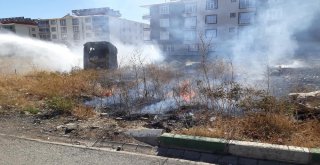 Bingölde, Ot Yangını Evlere Ulaşmadan Söndürüldü