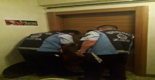 Esenyurtta Ruhsatsız Kuaförlere İzin Yok